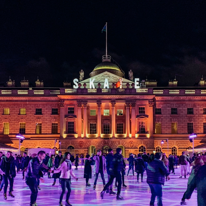 Apple 找來了專業攝影師，教你怎麼用 iPhone 拍出好看的聖誕、跨年照