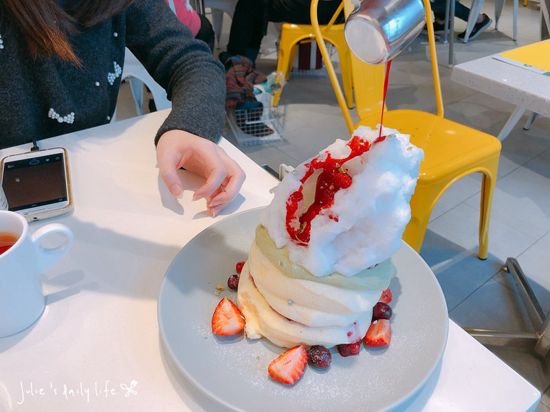 Flipper's,PANCAKE,soufflepancake,taiwan,フリッパーズ,下午茶,中山站,南西店,台北,奇跡のパンケーキ,奇蹟的舒芙蕾鬆餅,奇蹟鬆餅,甜點,舒芙蕾,誠品,鬆餅 @跟著Julie一起走吧