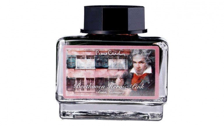 書くこと自体がアートになるピエール・カルダンの美しきガラス製インク