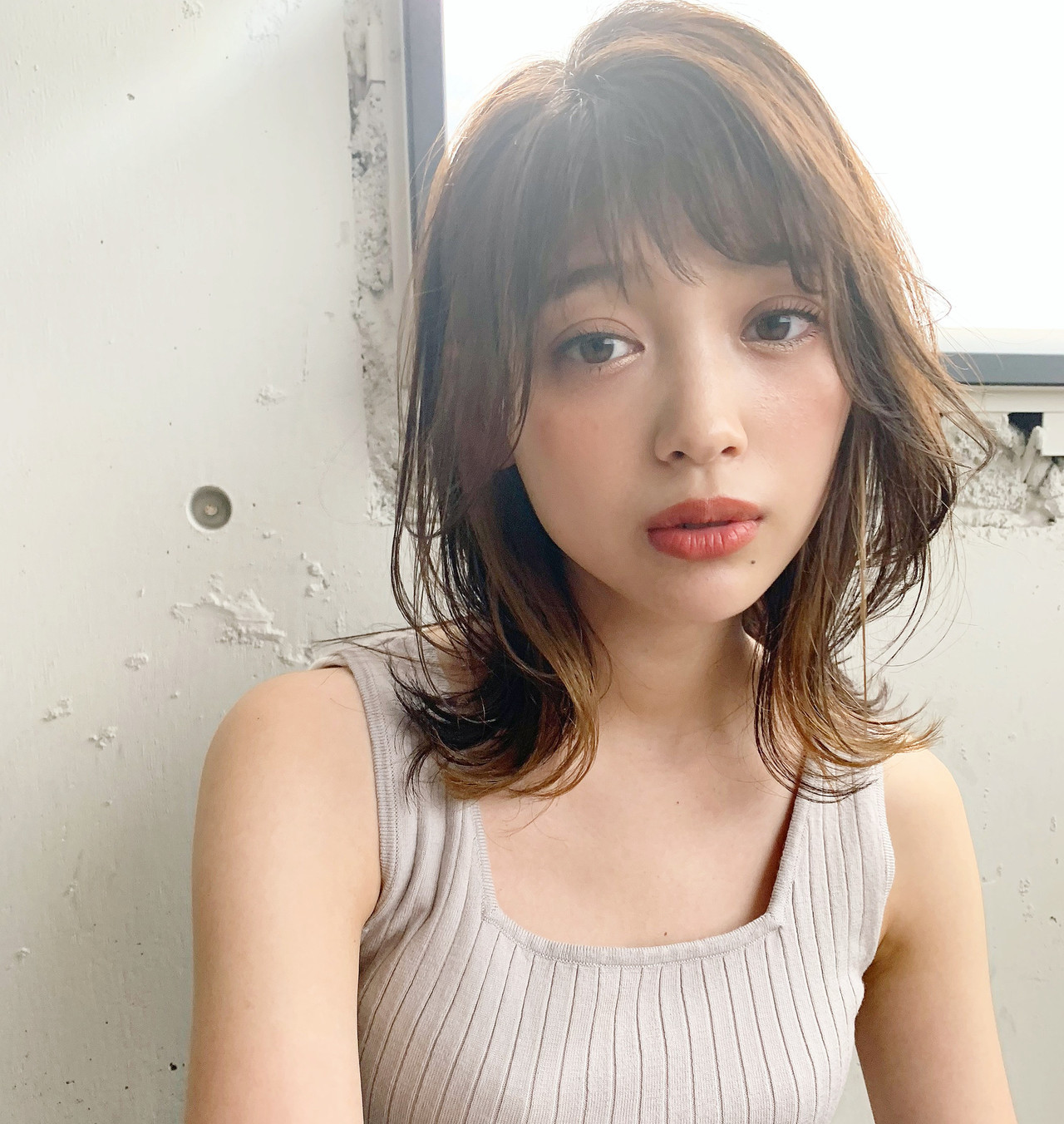 指原莉乃の髪型が可愛い ミディアムヘアのポイントに注目