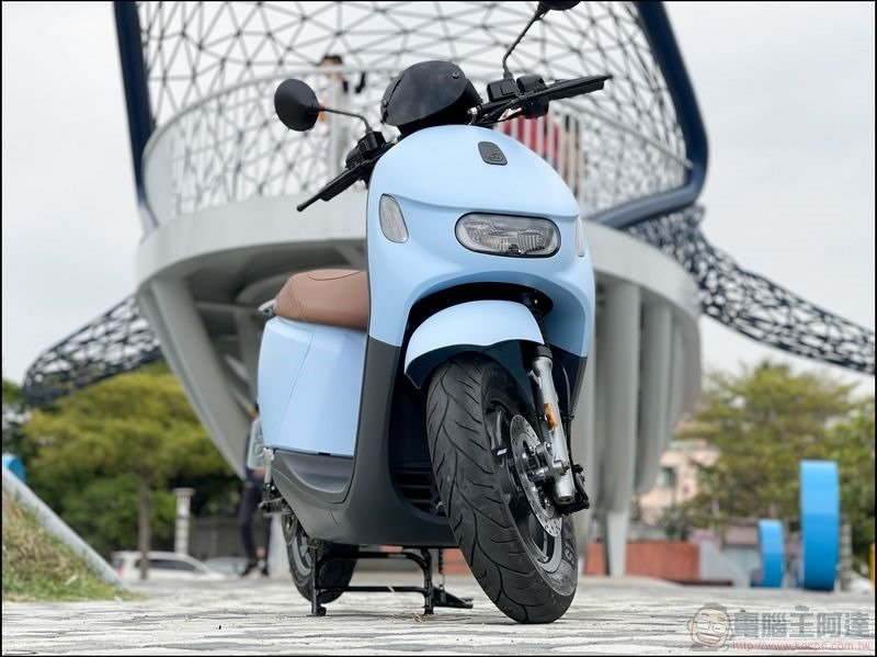 宏佳騰智慧電車 Ai-3 Comfort 開箱體驗 - 01