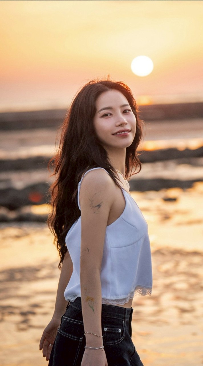 金容仙的臉頰肉 solar mamamoo