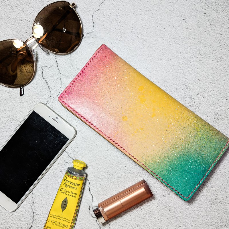 一對一課程 提供最完整教學 親手製作最暖心的禮物送給最特別的人。 請先與設計師聯絡確定預約時間與人數。