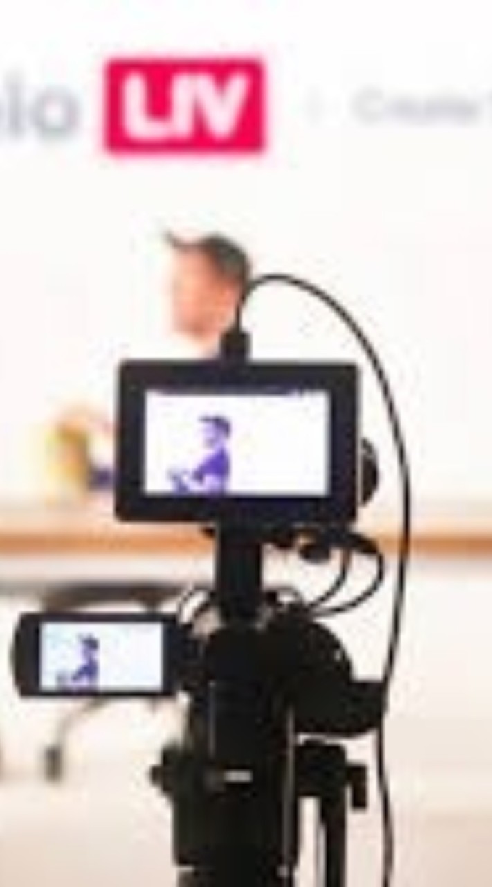 #LiveStreaming_00