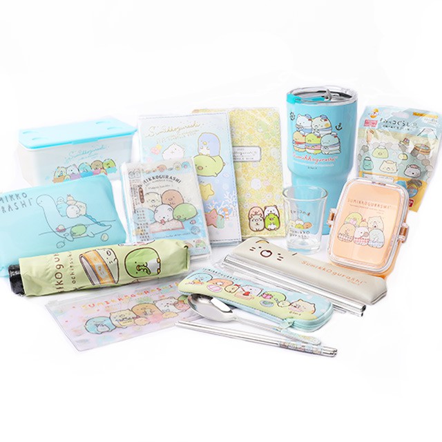 角落生物萬用夾鏈收納袋 48K- Norns 角落小夥伴正版 文具筆袋 口罩收納夾鏈袋正反兩面不同的可愛圖案，為生活增添不同樂趣。夾鏈式開口，適合收納口罩、文具、票券等各式隨身小物。台灣正版授權商品 