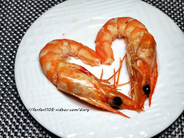 【內湖美食】明水然日式海鮮鍋物 #個人鴛鴦鍋 #黑松露牛奶鍋 #椰子雞鍋 #馬賽蕃茄海鮮 #無菜單鐵板燒 (29).JPG