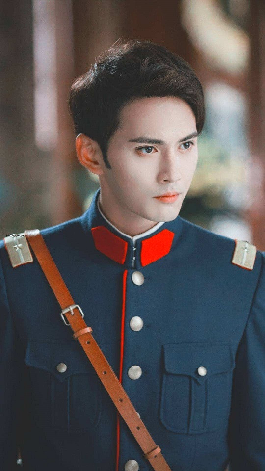 民國&古裝造型都超抗打的顏值8：徐正溪