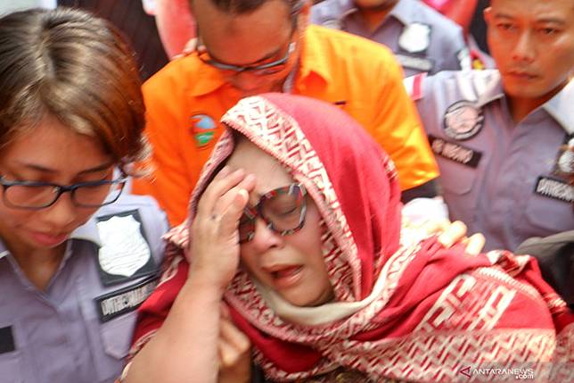 Artis tersandung narkoba: Nunung, Jefri Nichol sampai Jennifer Dunn