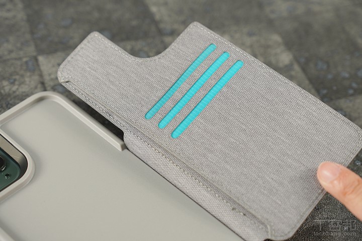 為 iPhone 11 系列設計，Otterbox 泡泡騷保護殼 + LifeProof Flip 皮套開箱