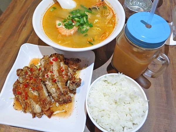 【蘆洲美食】泰坊料理-美味又便宜的泰式料理餐廳