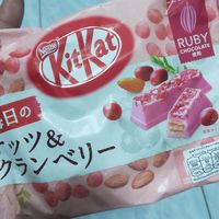 ขนมนำเข้าราคาถูก facebook :  akachai angkab