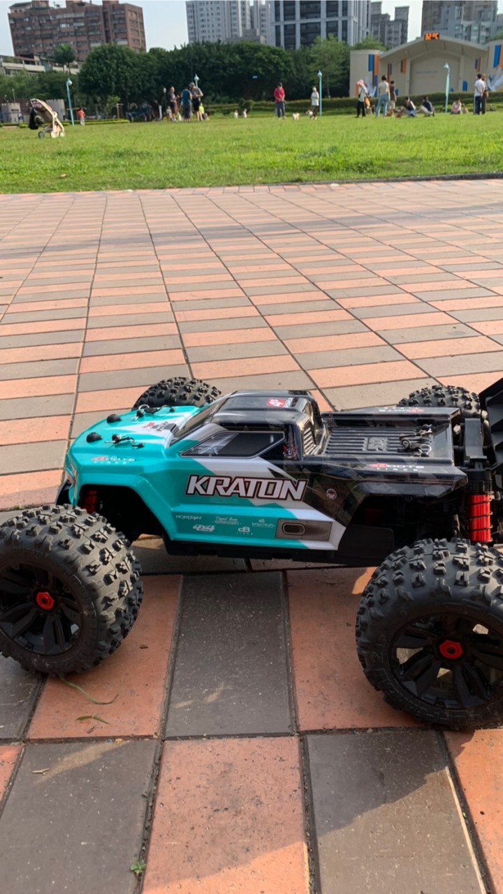 Arrma Kraton