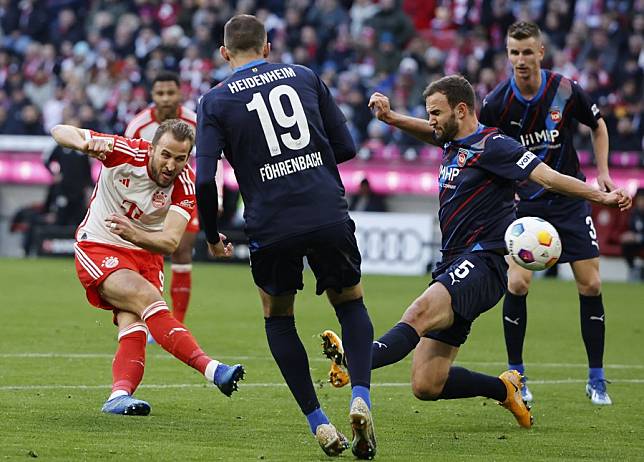 Bayern Overpower Heidenheim To Go Top In Bundesliga | XINHUA | LINE TODAY