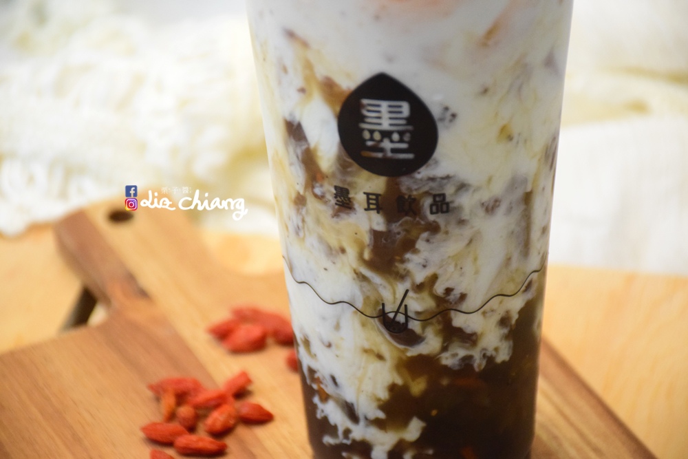 墨耳- 墨忘初衷-飲料店-台中-木耳飲DSC_0852Liz chiang 栗子醬-美食部落客-料理部落客.JPG