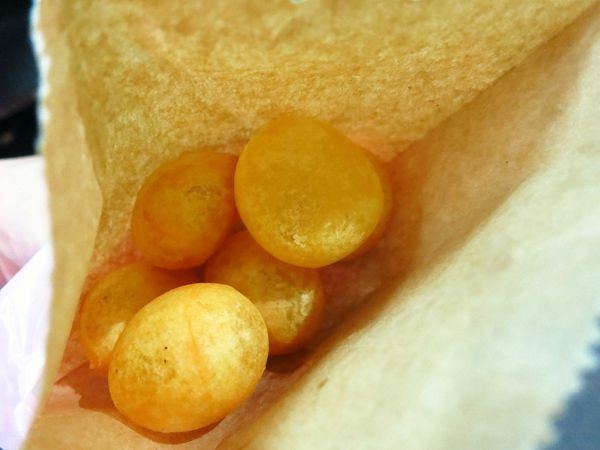【新莊排隊美食】無名地瓜球-從小吃到大的零嘴 【新莊排隊美食】無名地瓜球-從小吃到大的零嘴