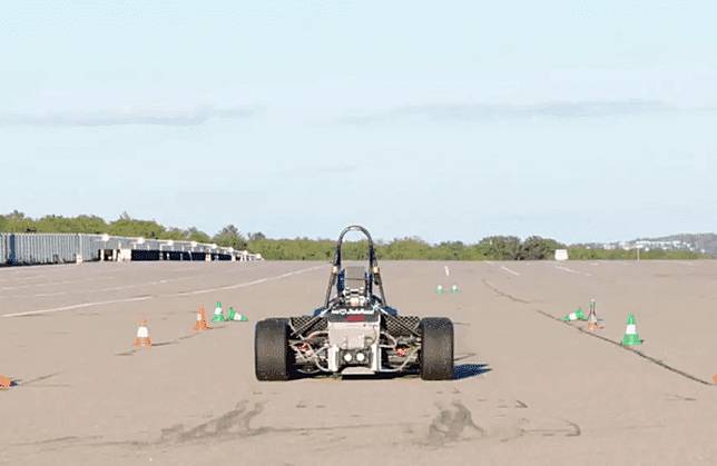 電動車0 100 Km H 加速只需1 461 秒 有片睇 德國大學生打破健力士世界紀錄 Unwire Hk Line Today