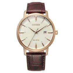 ◎箱型強化玻璃鏡面|◎充滿電後可連續運作6個月|◎日期顯示品牌:CITIZEN星辰型號:BM7463-12A使用族群:男錶,女錶手錶特性:三針特殊功能:日期顯示錶帶材質:皮革錶帶錶帶材質說明:小牛皮錶
