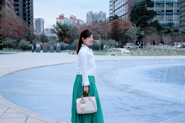 『台灣輕旅拍，外拍推薦』輕鬆自在走遍台中市七期國家歌劇院、堁夏咖啡 Café Crotchet、蔦屋書店 台中市政店、草悟廣場、道和六藝文化館刑務所演武場捕捉網美一日景點，透過鏡頭紀錄每一刻回憶-Snaping 攝影服務直擊分享