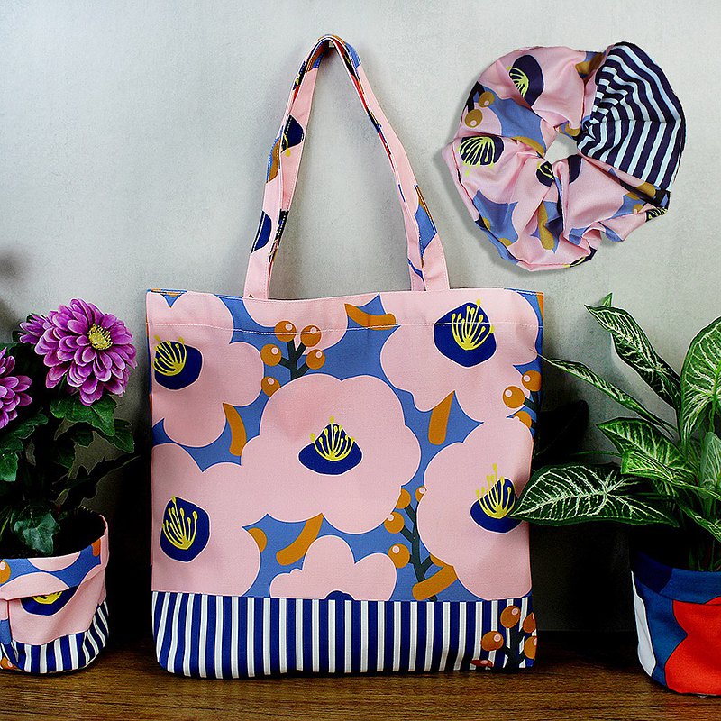 Zappgirlbrabra出品的Intote Bags-可愛的彩色帆布手提袋，可以讓您的一天更加美好。