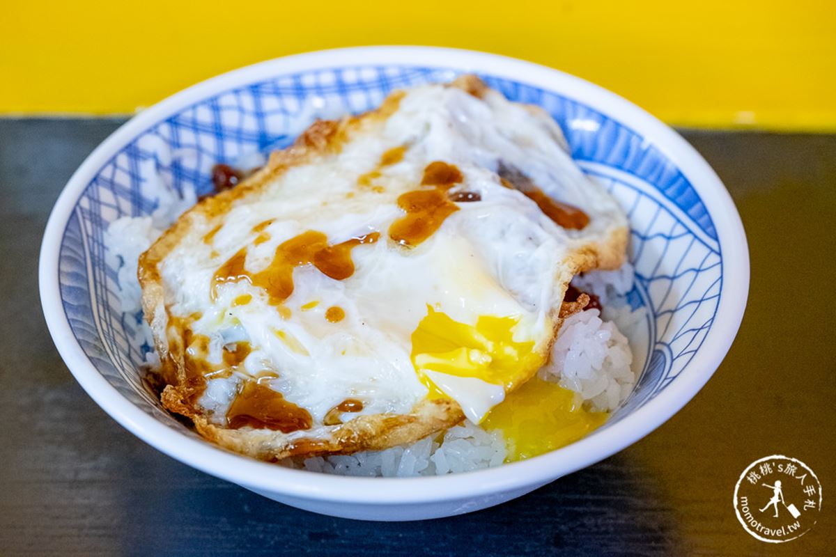 食尚鐵粉認證！宜蘭必吃６超強小吃：半熟蛋滷肉飯、排隊小籠包、炸蛋蔥油餅