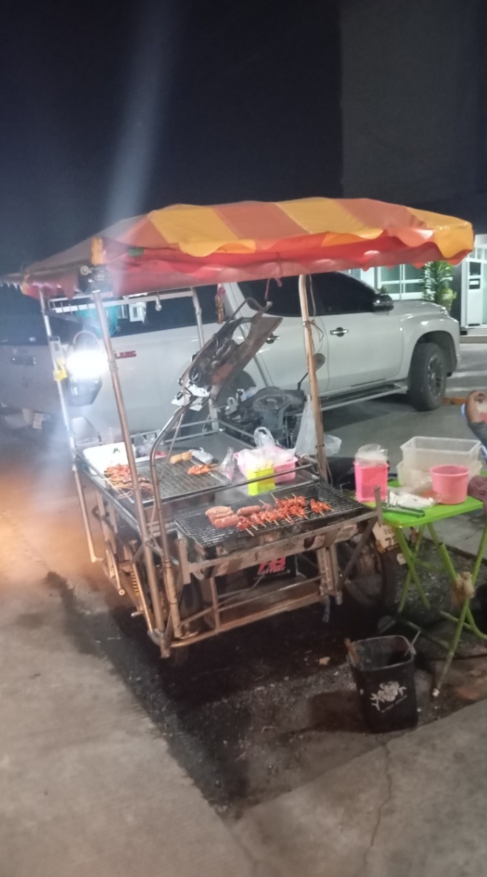 #ร้านรับหิ้วไก่ย่างหน้าธเนศ 2