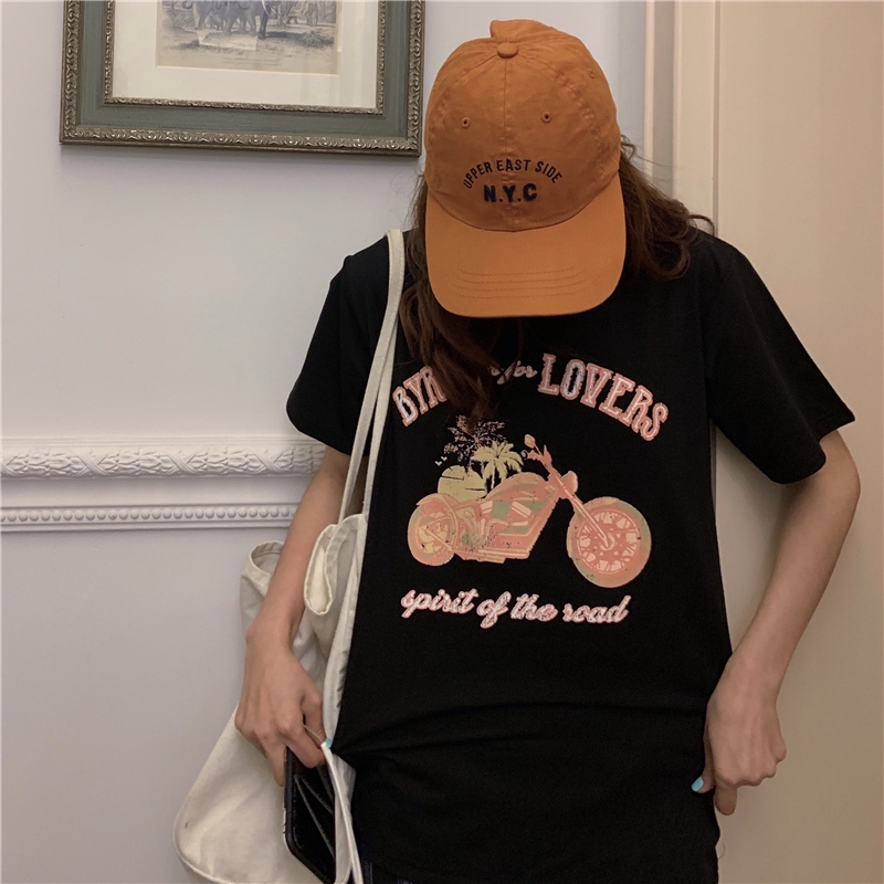 由于測量方式不同 尺寸誤差2-4cm都是正常的哦同款不同顏色不同廠家出貨、尺寸會有點相差！同款同尺寸同色也會相差，属于正常现象質量超好，獨家款式，美到爆 【購買須知】※本賣場都是韓系最新獨家款式，麻豆