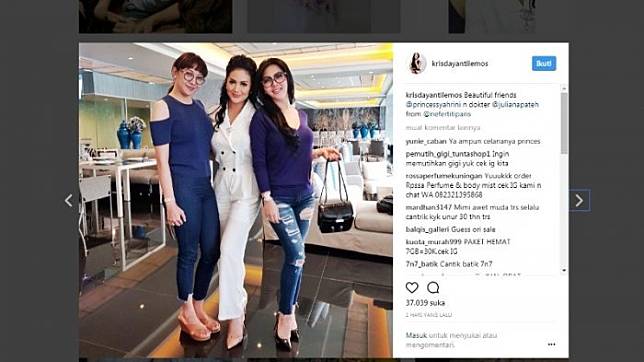 Wow, Harga High Heels Hitam yang Dipakai Syahrini saat Foto Bareng Krisdayanti Bikin Melongo