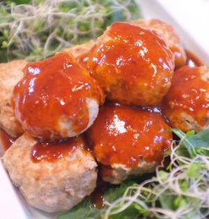 ヘルシー キャベツ入りハンバーグ でお腹大満足