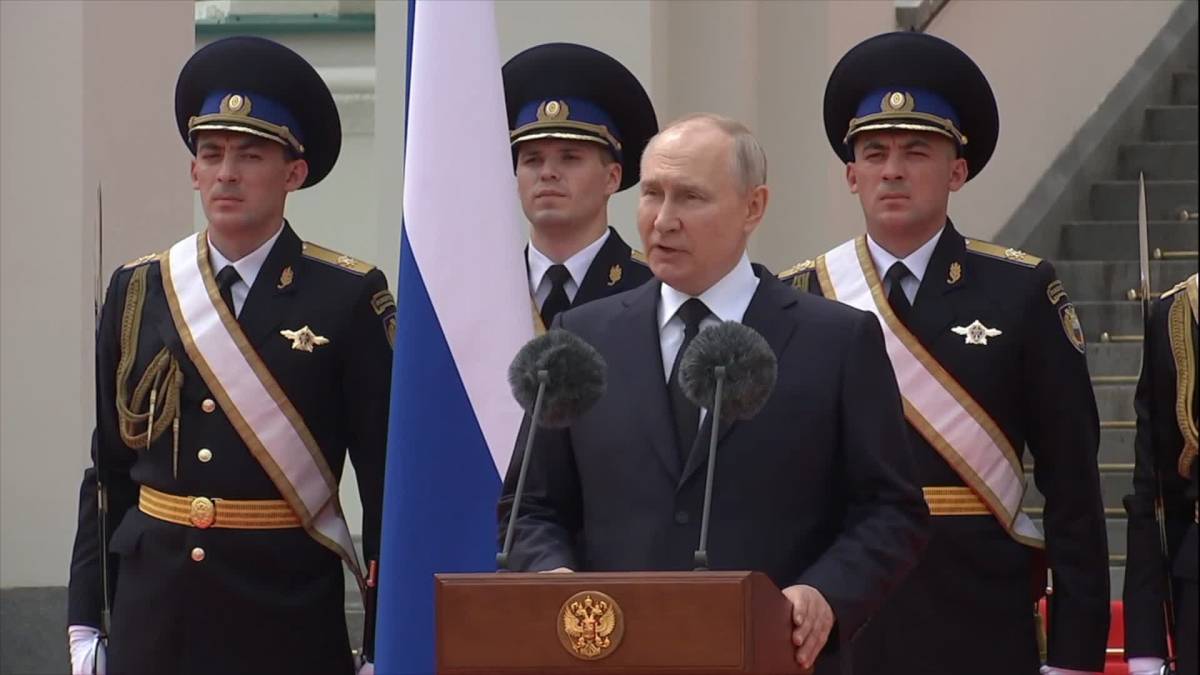 GLOBALink | Putin Praises Military, Security Officers For Defending ...