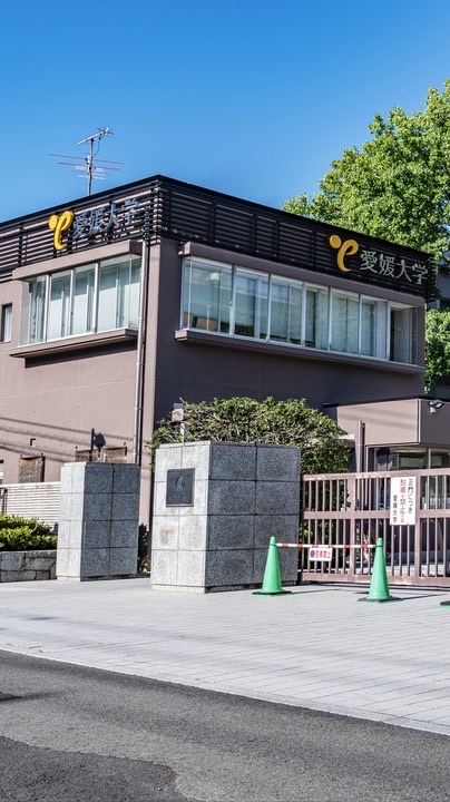 愛媛大学工学部電気電子工学コース2回生