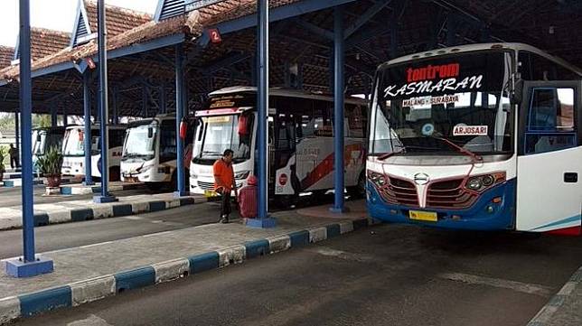 Jumlah Pemudik Pengguna Bus Tujuan Blitar Menurun Suara Com Line Today