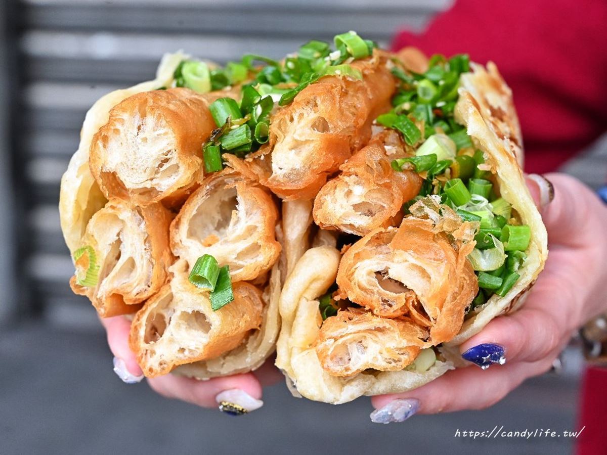 50元內搞定！台中６排隊高CP值早餐：免費加爆蔥花、30元阿婆炒麵、粉漿蛋餅