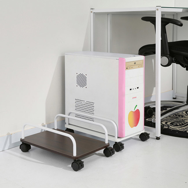 •二邊鐵製護欄設計，主機好放置 •附煞車輪子，可固定不滑動 •採防潑水設計 ◆產品規格： 產品名稱：《BuyJM》好實用防潑水附輪主機架 尺寸：寬24×深40×高16(公分) 材質：塑合板+高碳鋼鐵材