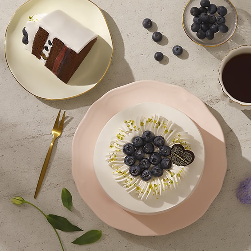 2023母親節蛋糕推薦！LADY M草莓奶油千層、哈根達斯皇冠冰淇淋蛋糕、顆顆送進媽媽心坎