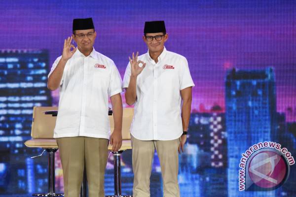 http://www.antaranews.com/berita/624974/mengingat-kembali-program-anies-sandi