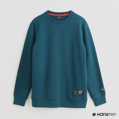 素色簡約 百搭首選 下擺袖口小LOGO增添視覺效果