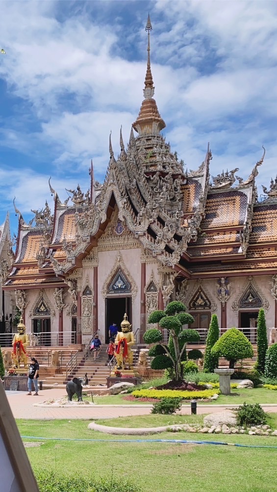 🇹🇭潵圖Sartoo虔誠敬畏之心🙏🏻