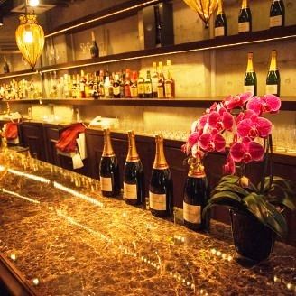 Recent Media 恵比寿トーキョー