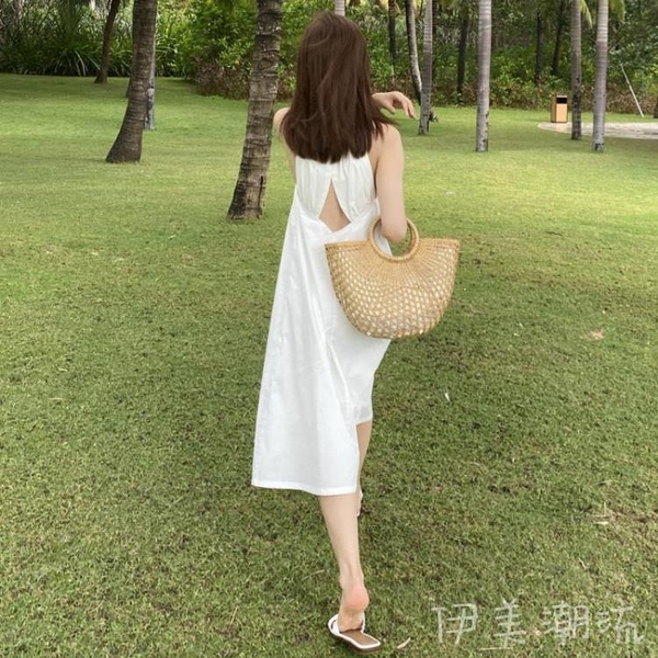 露背洋裝 小禮服 泰國三亞海邊度假沙灘裙 女夏超仙旅游衣服吊帶長裙 白色露背連身裙