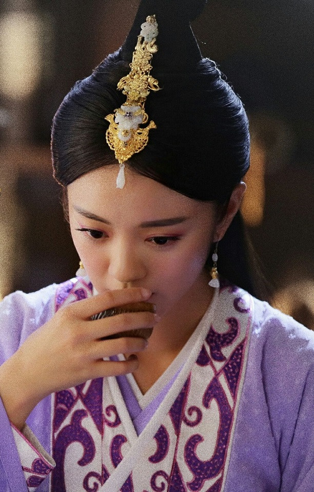 錯把女二當女主的陸劇7：安以軒 飾演《獨孤天下》獨孤般若