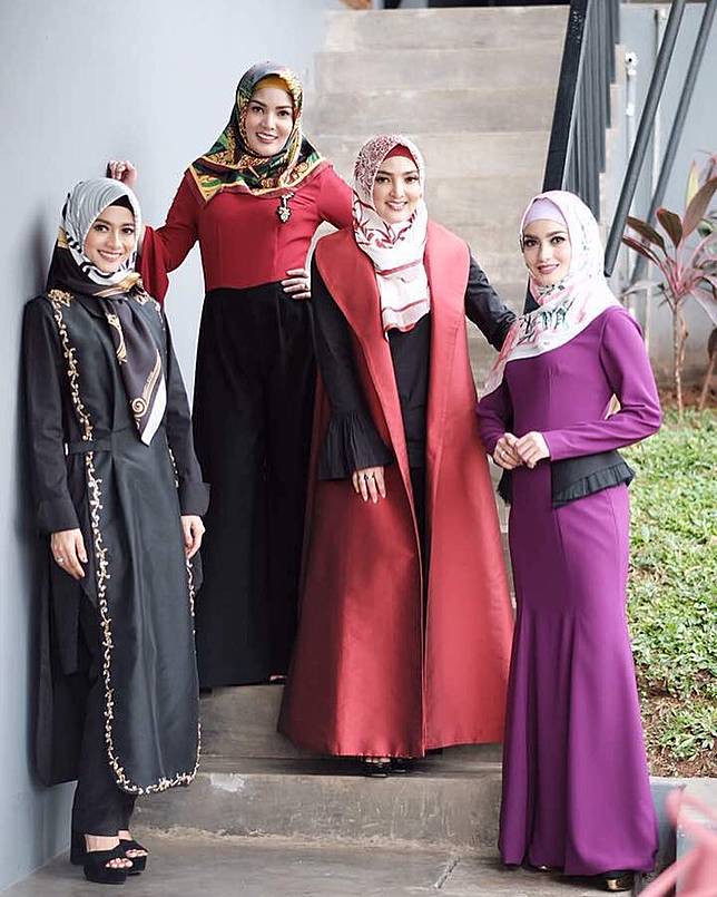 10 Gaya Hijab Keren Untuk Cewek Berbadan Curvy