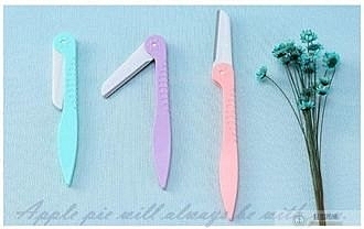 【商品名稱】n3支裝折疊式修眉刀nn【商品尺寸】n尺寸:15*1.5cm