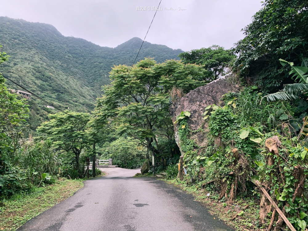 通往黃金水圳橋