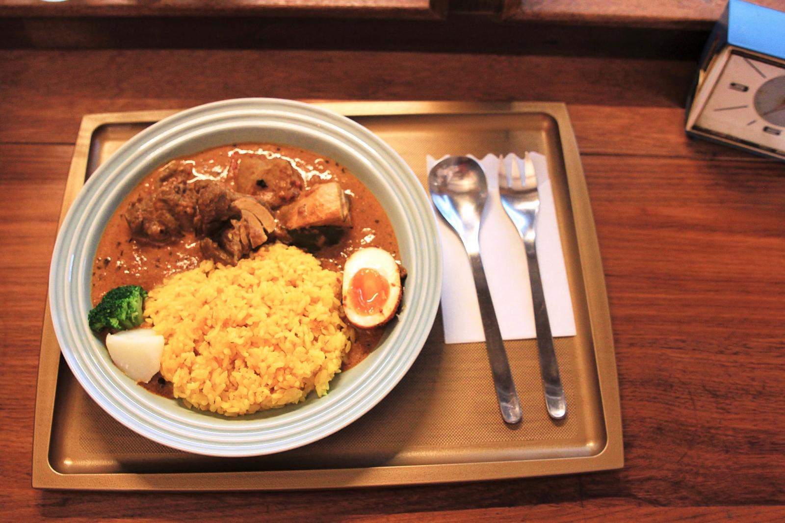 嘉義不只有雞肉飯！在地人必吃5間咖哩飯推薦：「盛食咖哩店」南洋風香氣濃郁、「大人味」每天開店就完售-1