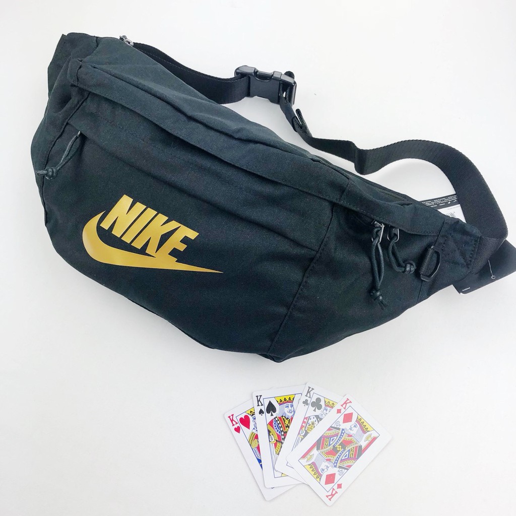 NIKE Tech Hip Pack 腰包 側背包 黑金 大容量 10公升 BA5751-011