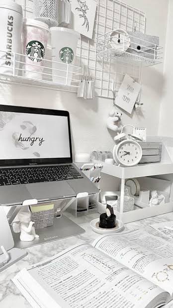 勉強るーむ.ᐟ.ᐟ💭🎧🫧