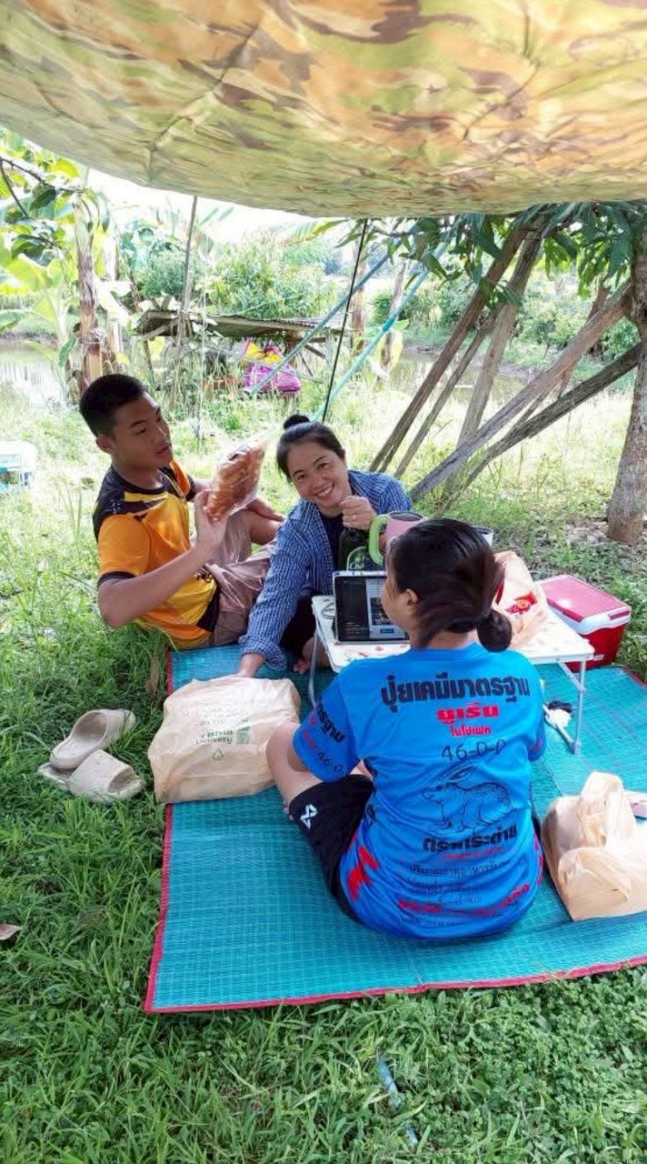 ครอบครัวคุณเก๋ บ้านกวาว