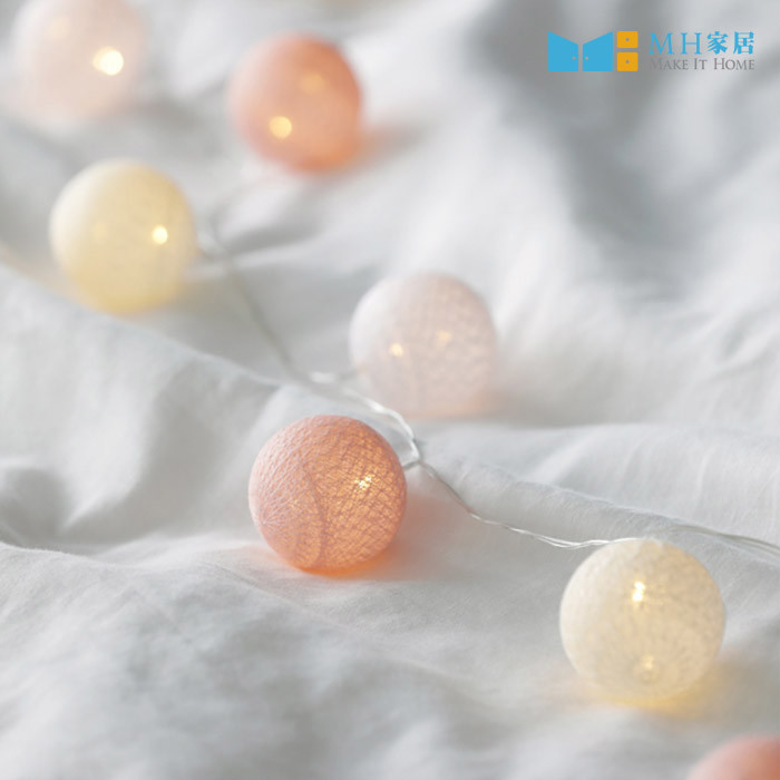 韓國設計 原裝進口 韓劇愛用裝飾 佈置首選 柔和棉球燈串 適用各種空間 省電耐熱攜帶方便 顏色粉灰米白 材質pe棉紙 內容lde燈串x1 (不包含電池) 尺寸球燈直徑4cm燈串總長170cm 製造商/