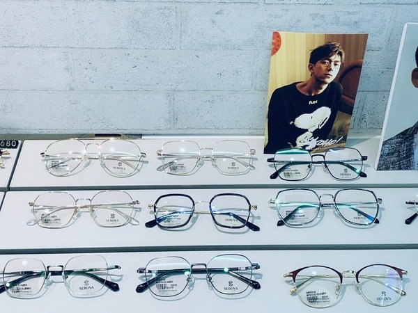 倪倪愛旅遊－『台中購物商圈推薦』台中在地人後花園小歐洲，綠意盎然異國購物散策－台中市大隆路商圈日韓、歐美私貨精品挖寶直擊分享