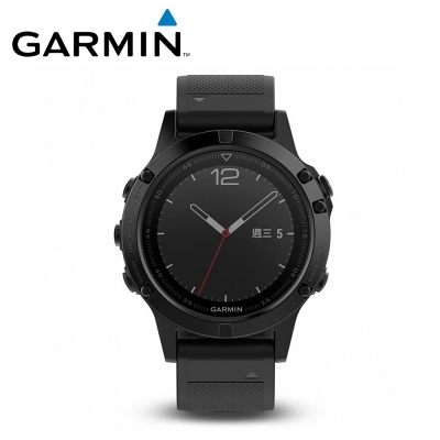 ‵藍寶石+ DLC 鍍膜 ‵Elevate 手腕式心率 ‵GPS/GLONASS雙衛星